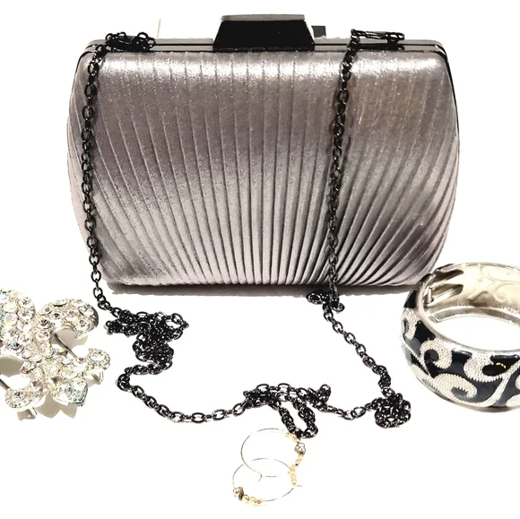 Lulu Townsend Bags Lulu Townsend Silver Clutch Removeable